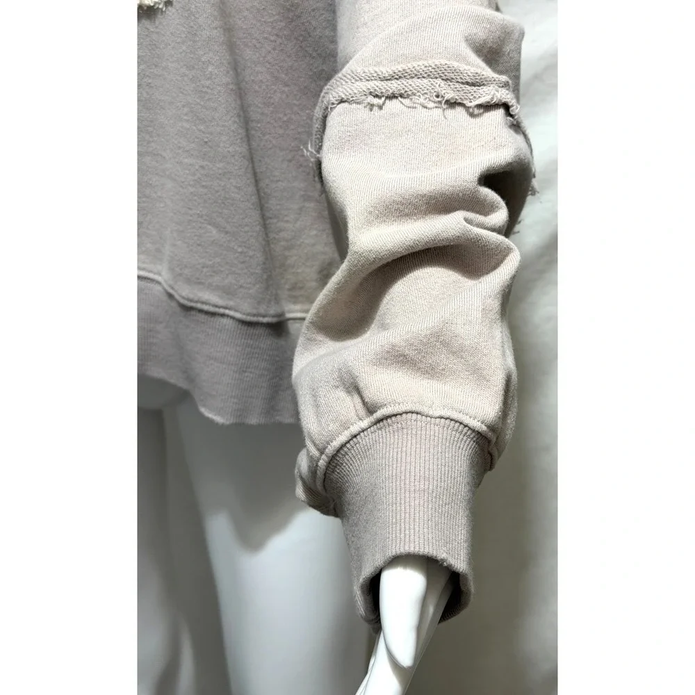 Cleo + Wolf Size Large Whiskey O' Clock Time For A Drink Cropped Beige Hoodie‎